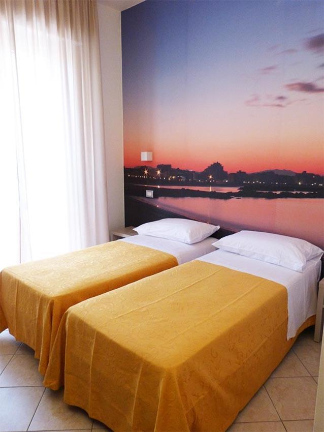 Hotel D'Annunzio Каттолика Экстерьер фото