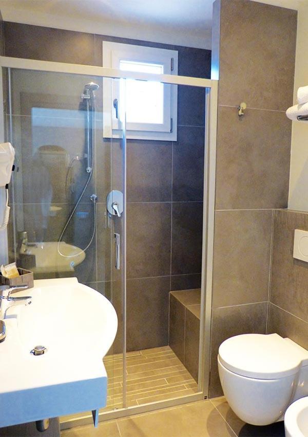 Hotel D'Annunzio Каттолика Экстерьер фото
